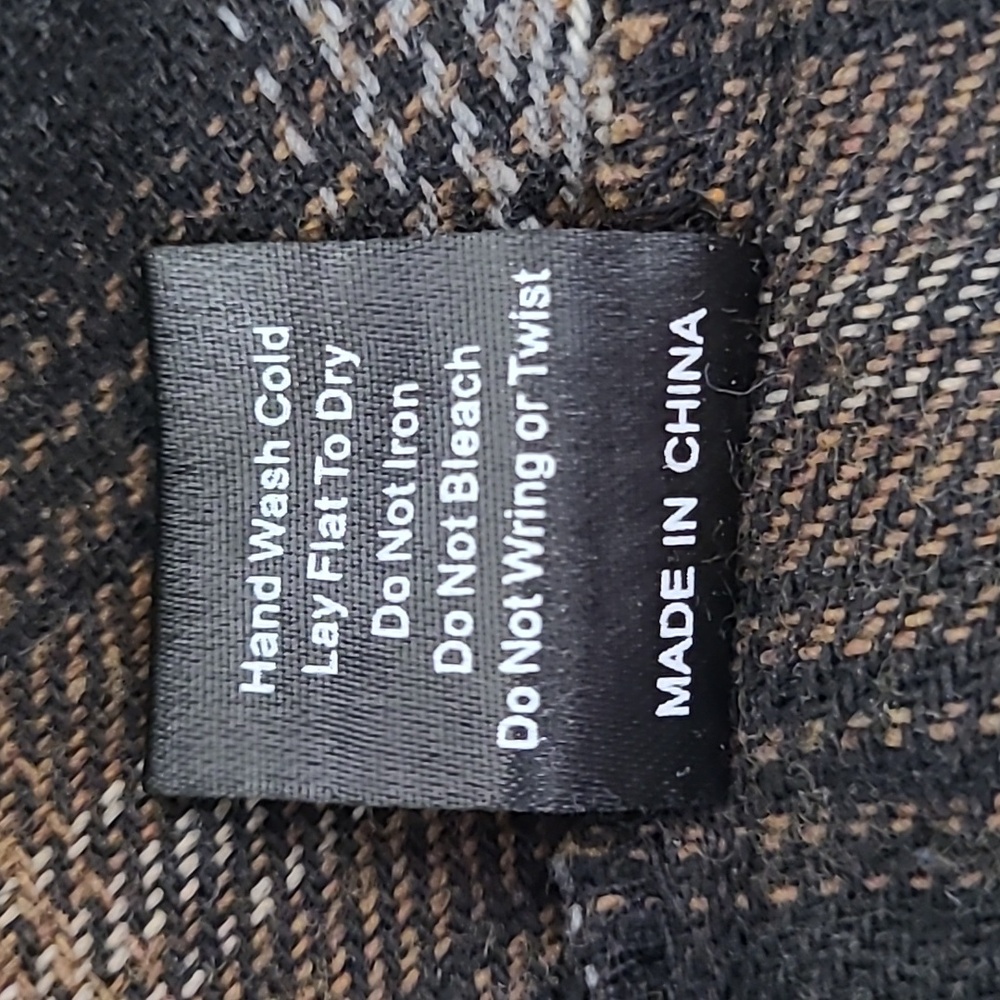 POL Black and Brown Plaid Oversized Pullover Flannel Size S - Picture 4 of 6